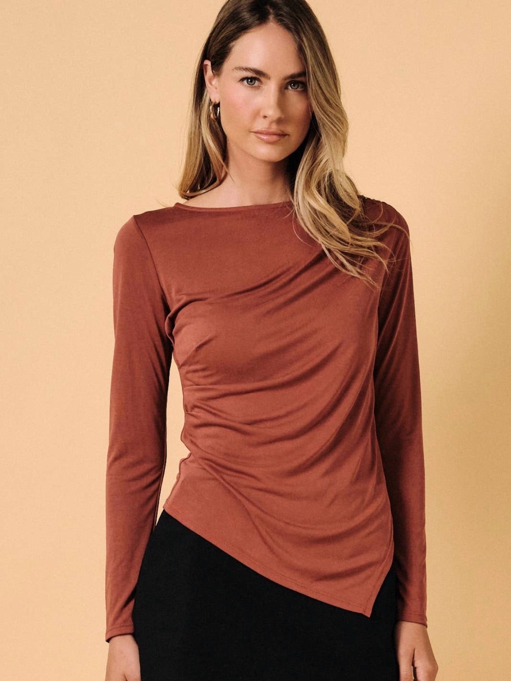 Women's Rust Long-Sleeve Asymmetrical Top